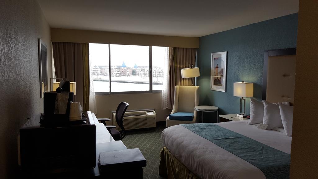 วินด์แฮม การ์เดน เคโนชา ฮาร์เบอร์ไซด์ Hotel ภายนอก รูปภาพ
